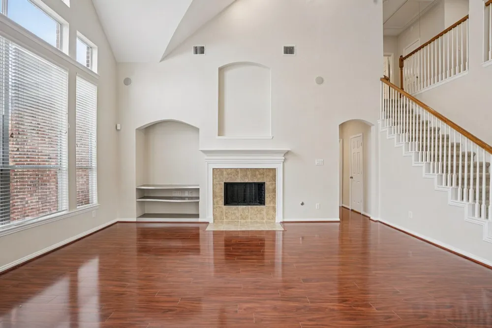 1314 Ravenel Lane Sugar Land, TX 77479