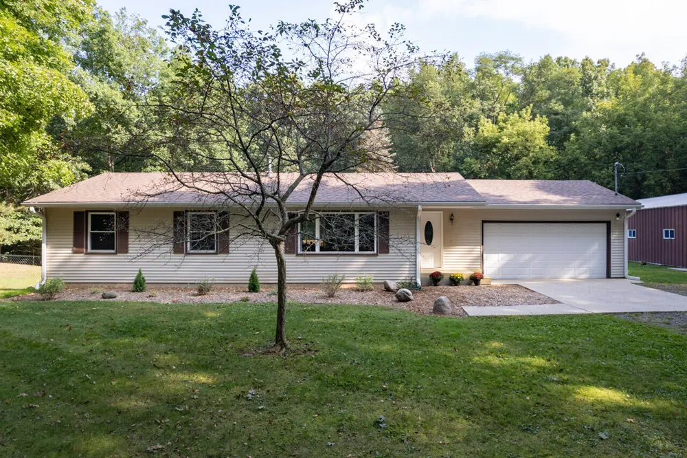 5881 E Hj Avenue Kalamazoo, MI 49048