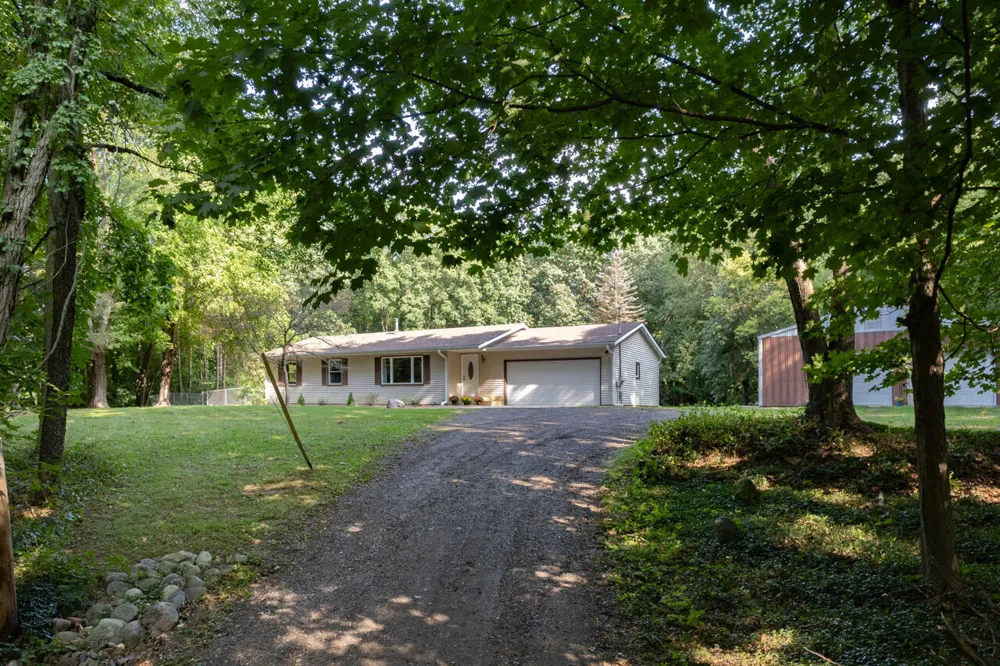 5881 E Hj Avenue Kalamazoo, MI 49048