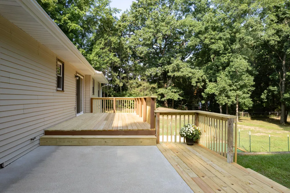 5881 E Hj Avenue Kalamazoo, MI 49048