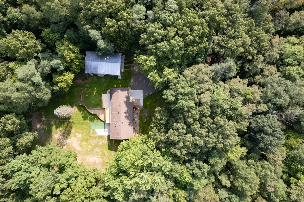 5881 E Hj Avenue Kalamazoo, MI 49048