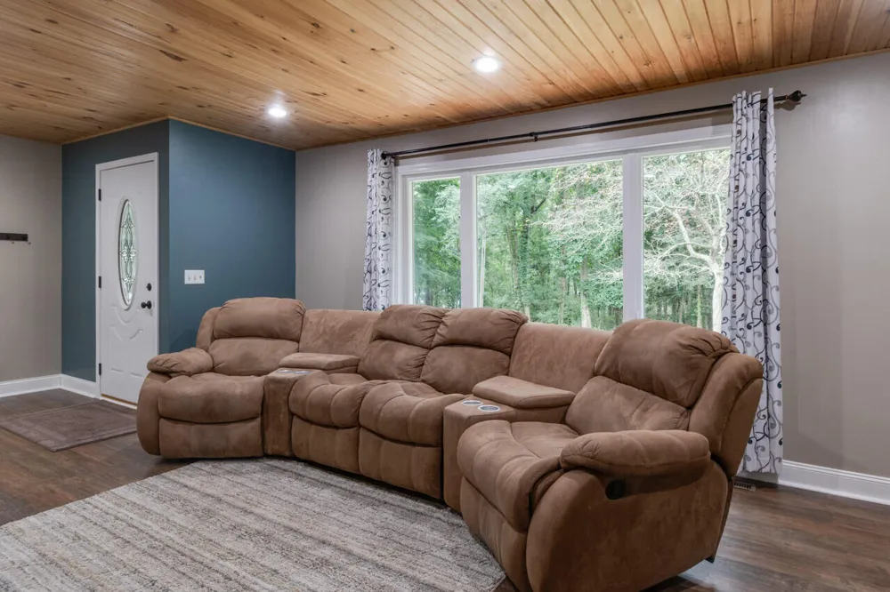 5881 E Hj Avenue Kalamazoo, MI 49048