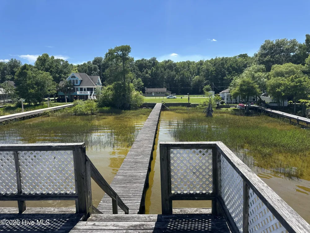 3935 Waccamaw Shores Road Lake Waccamaw, NC 28450