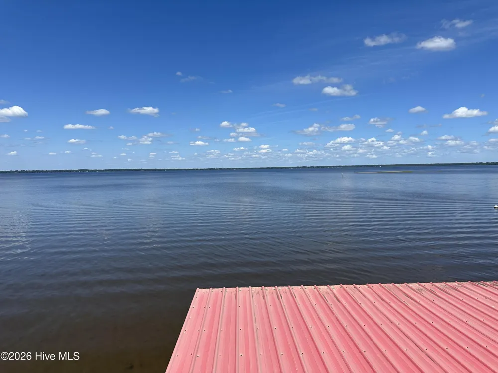 3935 Waccamaw Shores Road Lake Waccamaw, NC 28450