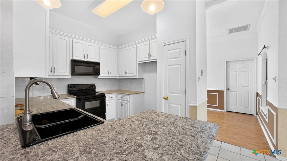 2005 Excel Drive Killeen, TX 76542