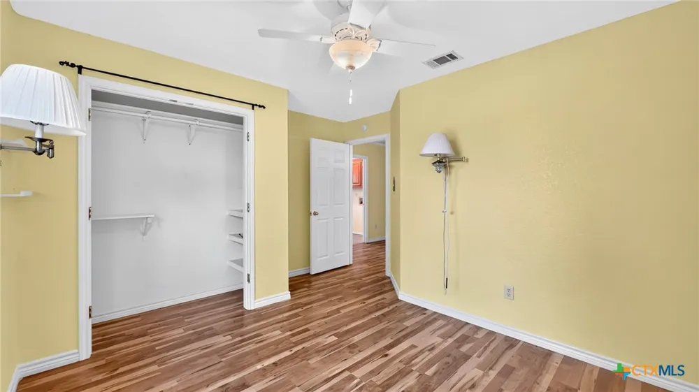 2005 Excel Drive Killeen, TX 76542