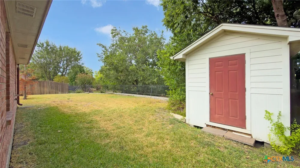 2005 Excel Drive Killeen, TX 76542