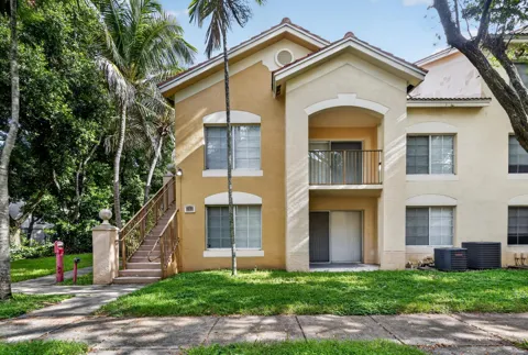 4271 SAN MARINO BOULEVARD #201