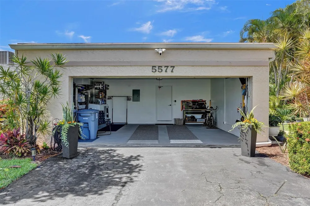 5577 Ainsley Court Boynton Beach, FL 33437
