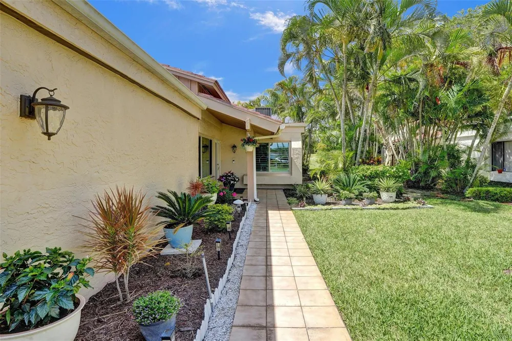 5577 Ainsley Court Boynton Beach, FL 33437