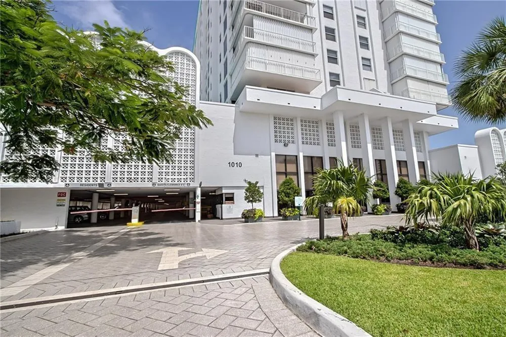 1010 S Ocean Boulevard #1516 Pompano Beach, FL 33062