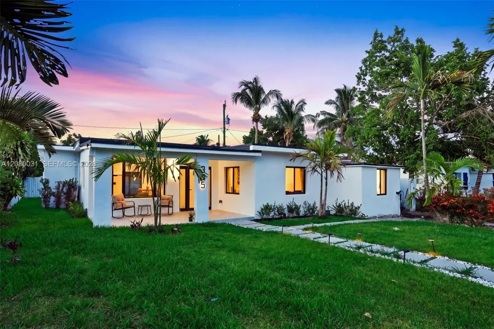 335 NW 108th St Miami, FL 33168