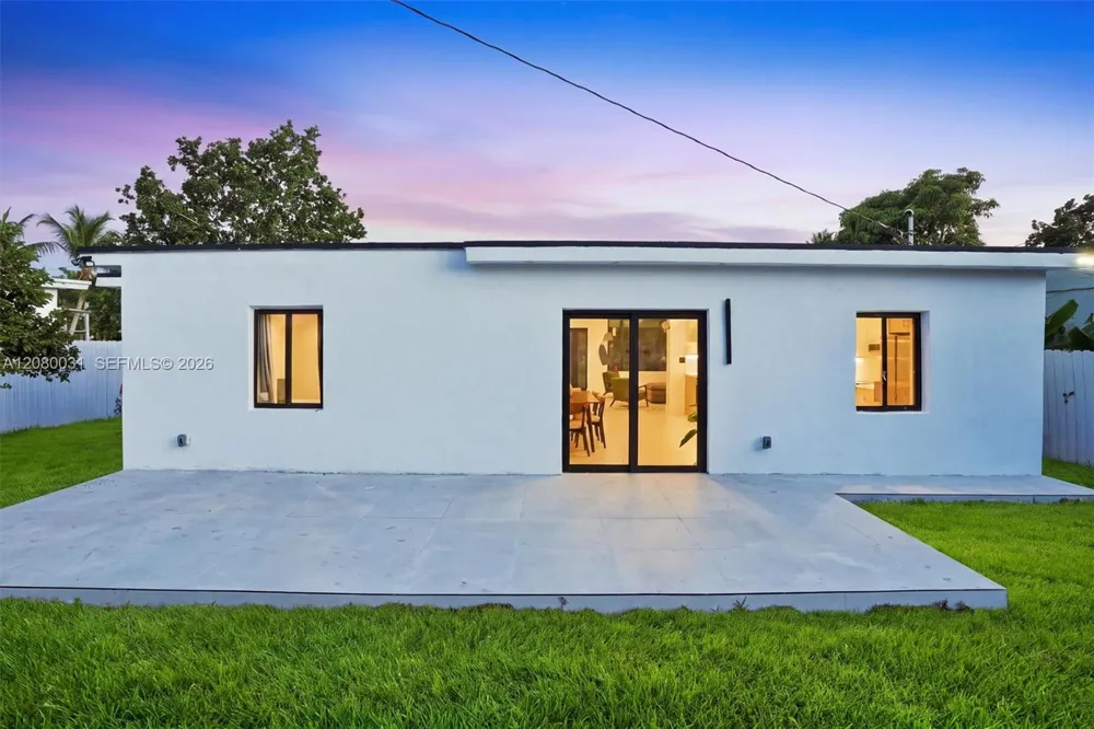 335 NW 108th St Miami, FL 33168