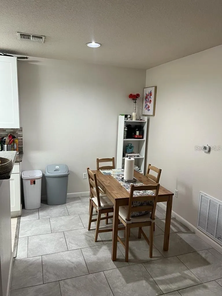 4336 S KIRKMAN ROAD #713 Orlando, FL 32811