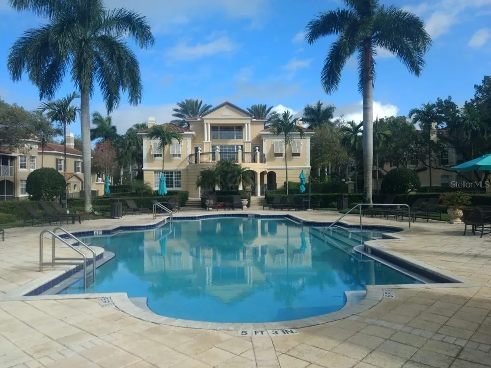 4336 S KIRKMAN ROAD #713 Orlando, FL 32811