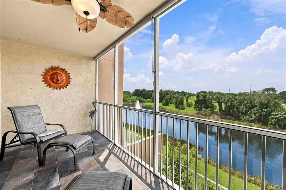 960 STARKEY ROAD #7205 Largo, FL 33771