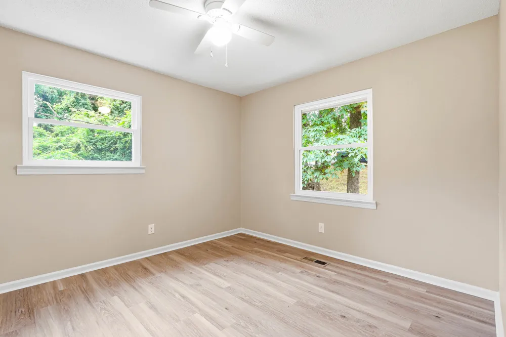 2824 Ridgecrest Drive Chattanooga, TN 37406