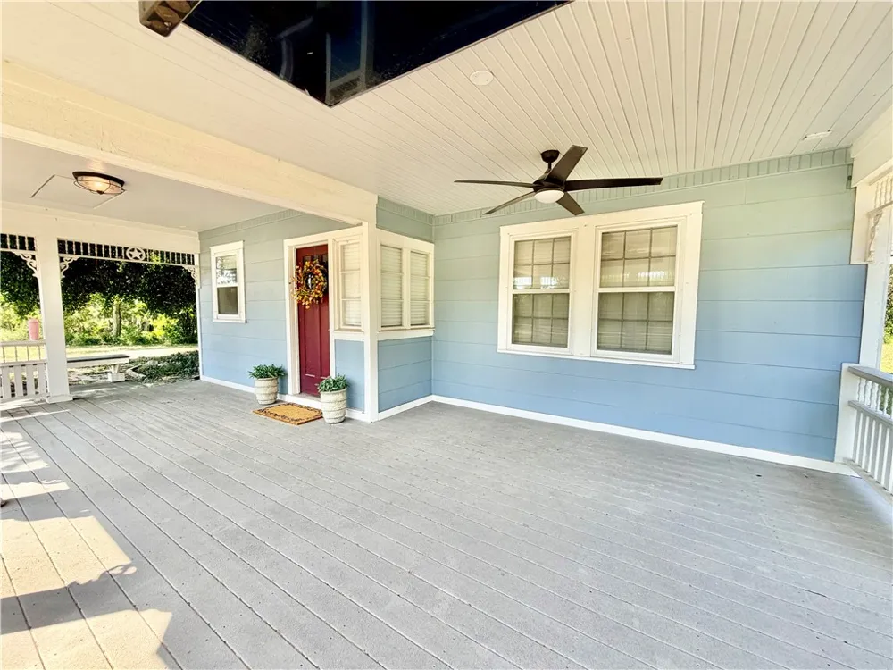 4750 Private Road 3915 Gregory, TX 78359