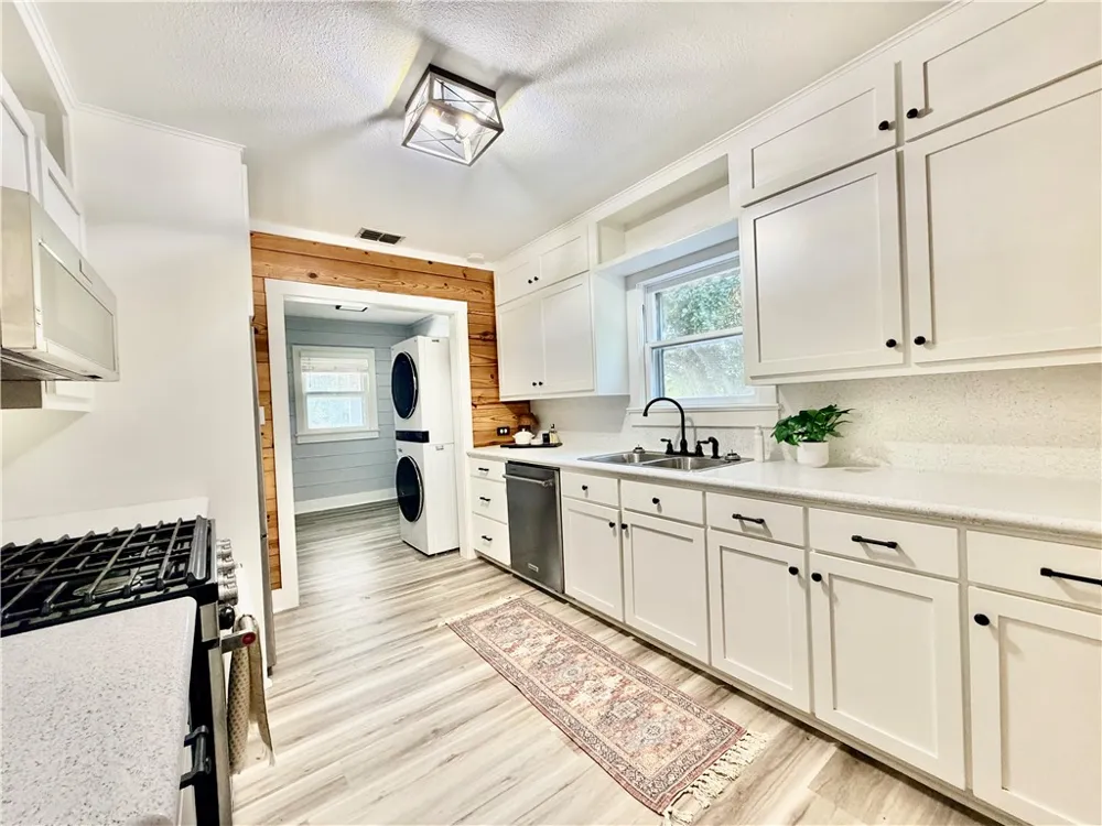 4750 Private Road 3915 Gregory, TX 78359