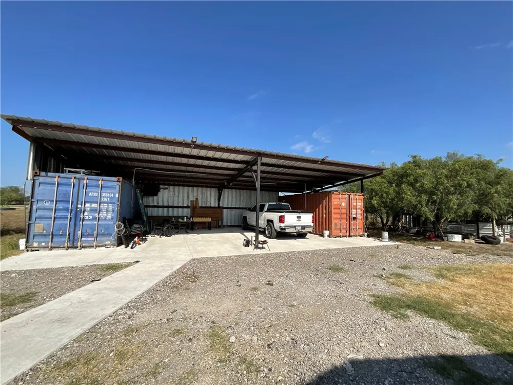 14552 County Road 1412 Sinton, TX 78387