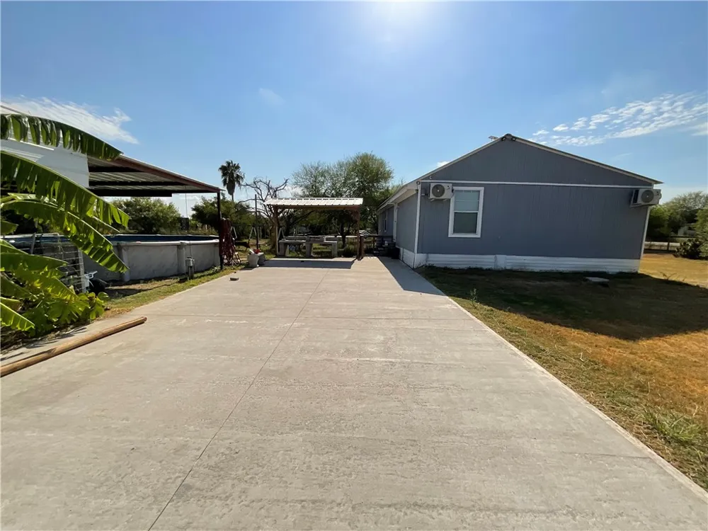 14552 County Road 1412 Sinton, TX 78387