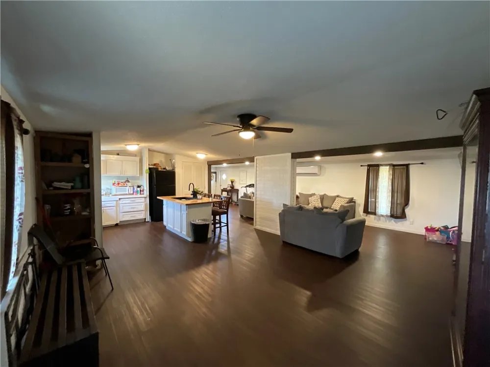 14552 County Road 1412 Sinton, TX 78387