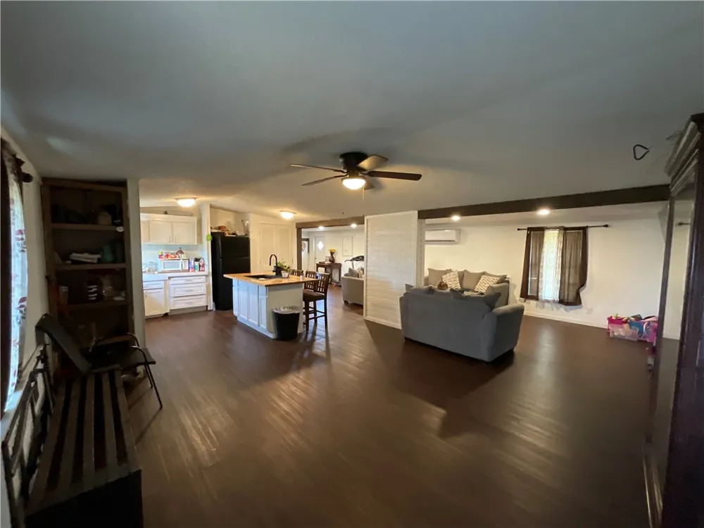 14552 County Road 1412 Sinton, TX 78387