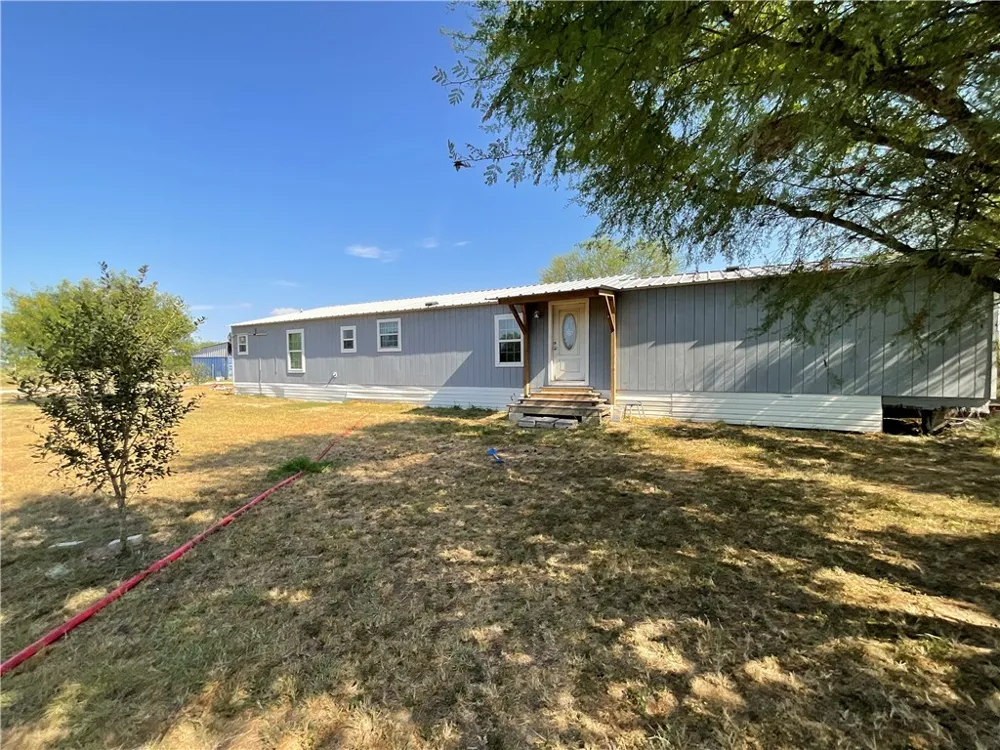 14552 County Road 1412 Sinton, TX 78387