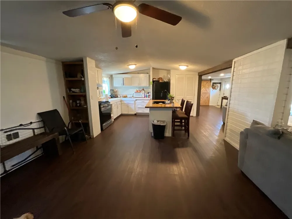 14552 County Road 1412 Sinton, TX 78387