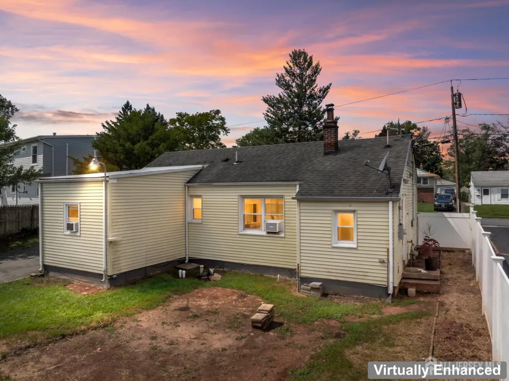 30 Runyon Avenue Edison, NJ 08817