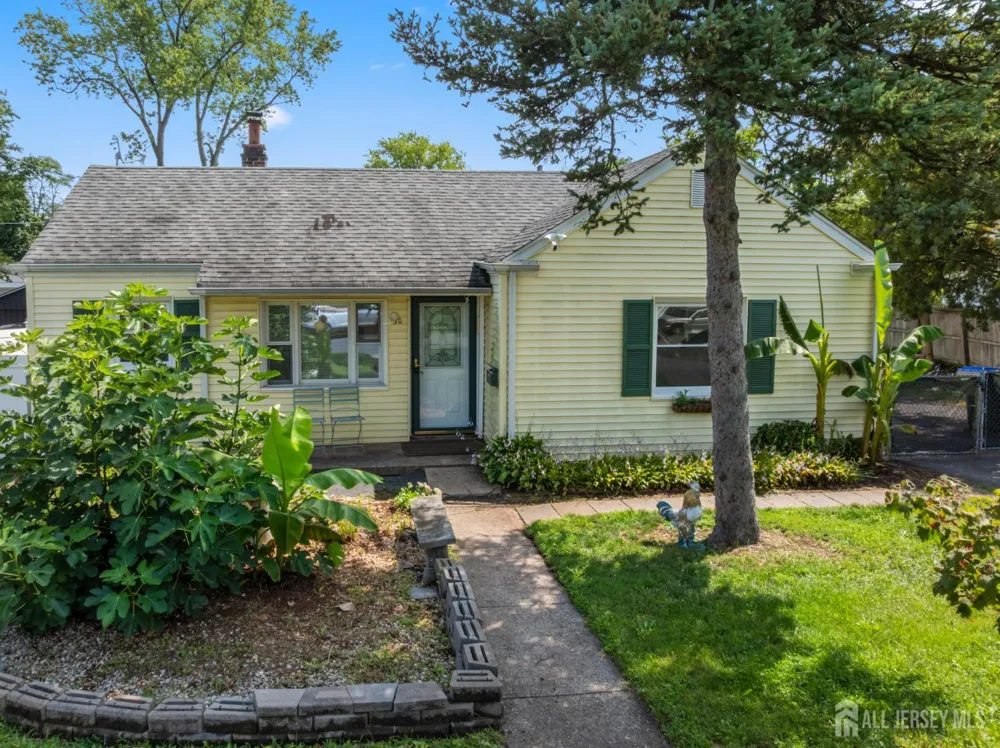 30 Runyon Avenue Edison, NJ 08817
