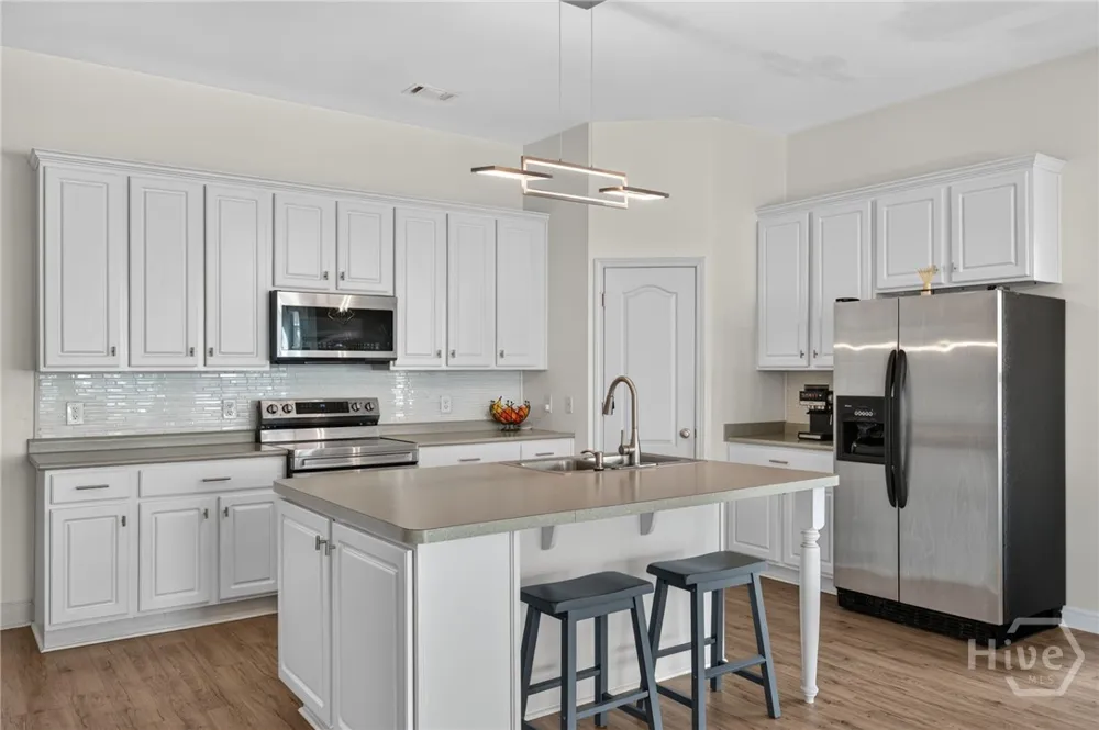 225 Clearwater Circle Port Wentworth, GA 31407