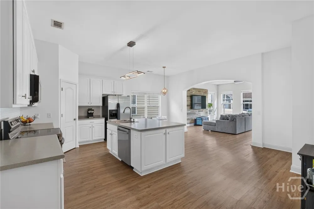 225 Clearwater Circle Port Wentworth, GA 31407
