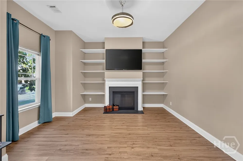 225 Clearwater Circle Port Wentworth, GA 31407
