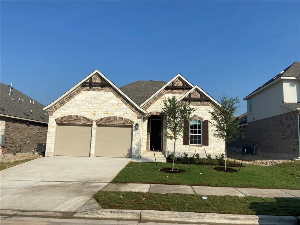 2229 Base Burner Path Leander, TX 78641