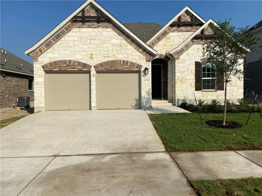 2229 Base Burner Path Leander, TX 78641