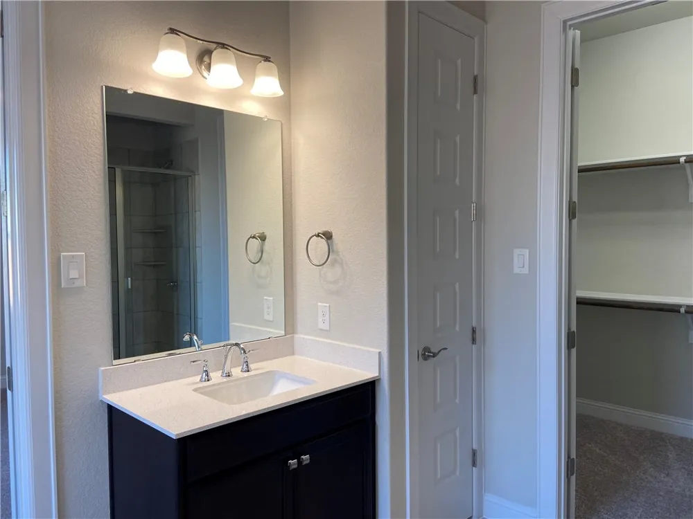 2229 Base Burner Path Leander, TX 78641