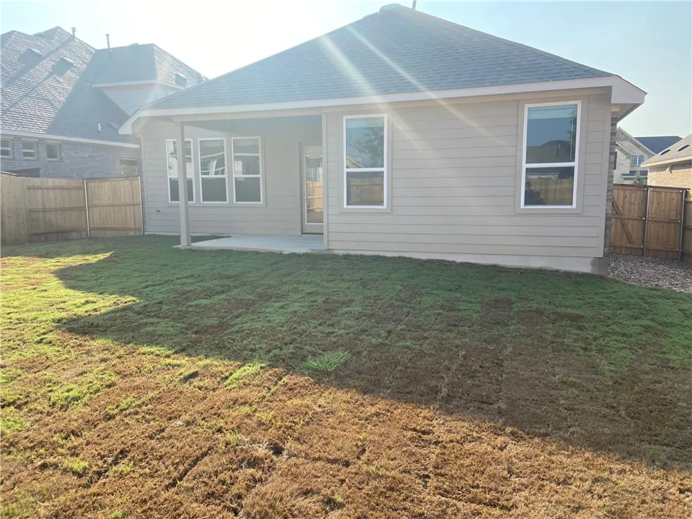 2229 Base Burner Path Leander, TX 78641