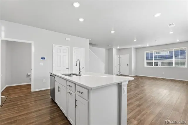 5099 S Robb Street Littleton, CO 80127