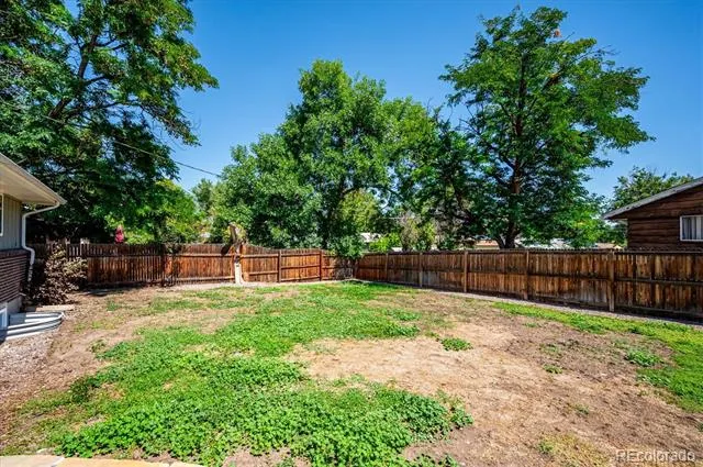 1820 S Teller Denver, CO 80232