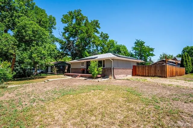 1820 S Teller Denver, CO 80232