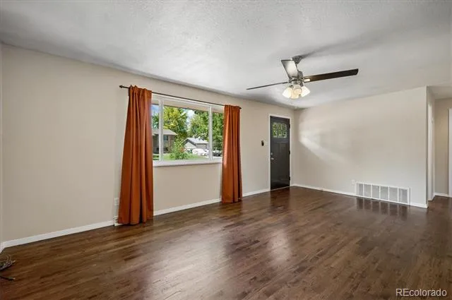 1820 S Teller Denver, CO 80232