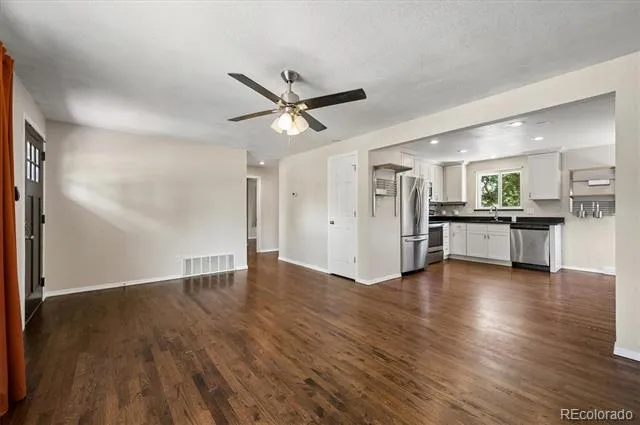 1820 S Teller Denver, CO 80232