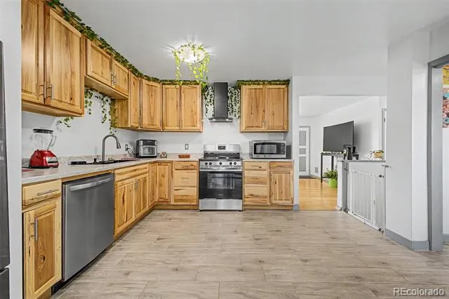 7940 Appleblossom Lane Westminster, CO 80030