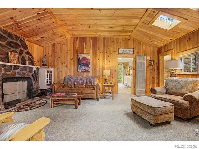 259 Riverside Drive Lyons, CO 80540