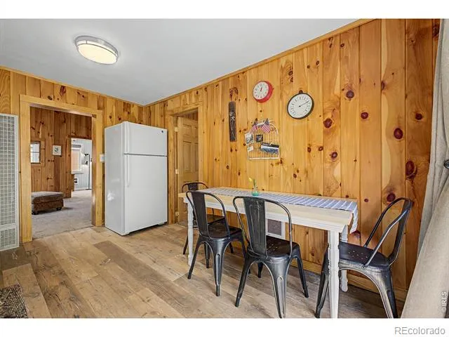 259 Riverside Drive Lyons, CO 80540