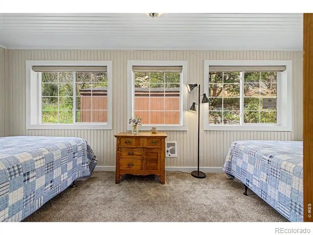 259 Riverside Drive Lyons, CO 80540