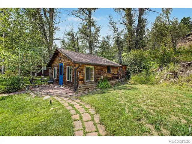 259 Riverside Drive Lyons, CO 80540