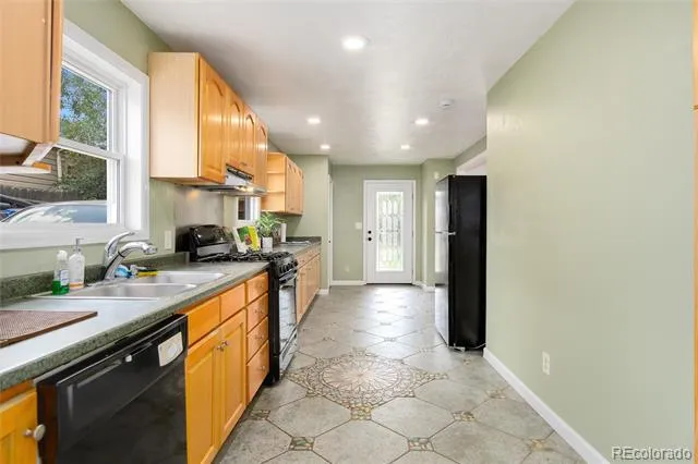 3481 S Elm Street Denver, CO 80222
