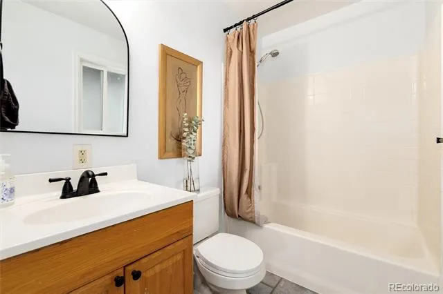3481 S Elm Street Denver, CO 80222